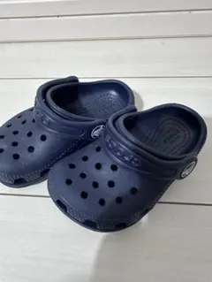 crocs ベビーサンダル ネイビー　c6 14〜14.5cm