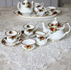 Item thumbnail for item 824bd950-e0da-485f-81c6-38e35b0d8dec