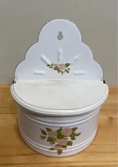 イマン(imane) ホーロー製 セル缶(壁掛け小物入れ) - メルカリ