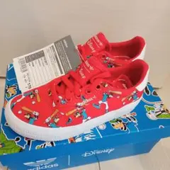 adidas　Disney　コラボ　17cm　スニーカー