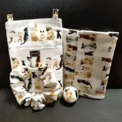 犬柄　スマホショルダーバック　通帳ケース　マカロンケース　シュシュ　ハンドメイド