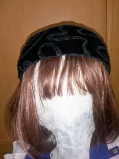 黒の波形刺繍カチューシャ　中世風