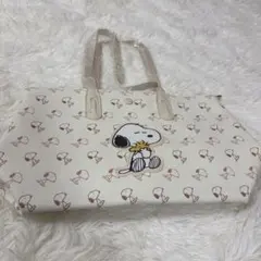 【新品未使用】スヌーピー トートバッグ 大容量 A4 肩掛け PUレザー