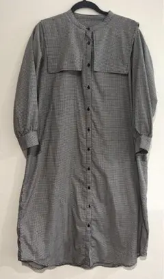 ロングワンピース　M