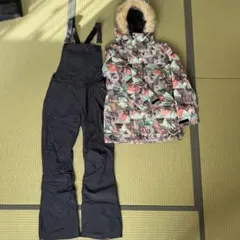 2025年最新】nikita ウェアの人気アイテム - メルカリ