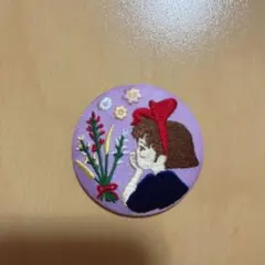 魔女の宅急便　刺繍ブローチ