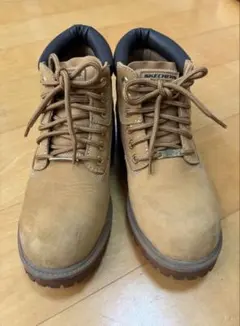 スケッチャーズ　防水イエローブーツ　ティンバーランド好きに　Timberland