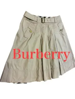 バーバリーベージュ フレアスカート ベルト付き