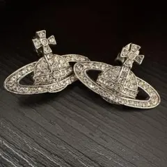 Vivianne Westwood ピアスのサムネイル