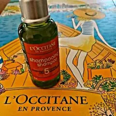 L'OCCITANE＊リペアシャンプー＊ファイブハーブス