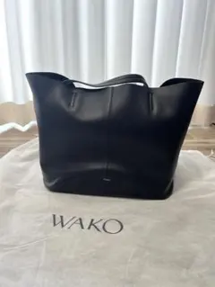 美品　WAKO MANACO トートバッグ　ミディアム　黒のサムネイル
