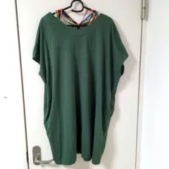 グリーン ノースリーブ ゆったりめ トップス フリーサイズ