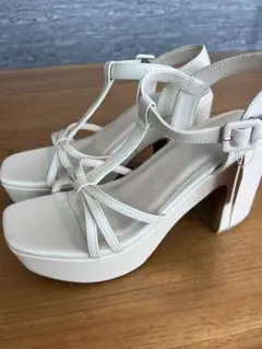 エスペランサ ホワイト サンダル LL新品