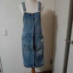 AZULデニムブルー ボタン付きサロペット