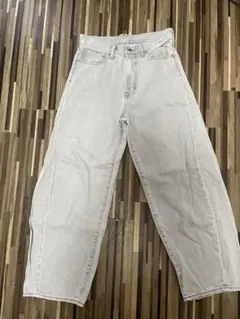 【GU】バレルレッグジーンズ 28inch グレー