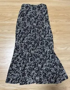 ディスコート 花柄スカート