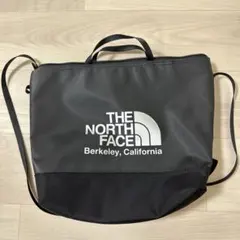 THE NORTH FACE ショルダーバッグ ブラックのサムネイル