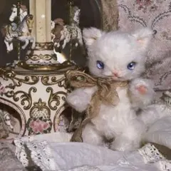 ラブリーリスベイビー アーティストベア 海外作家様 ハンドメイド ぬいぐるみ 意地っ張りな仔猫 アーティストベア 海外作家様 ハンドメイド