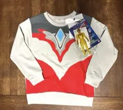 ウルトラマンアーク　トレーナー　ソフビ付き