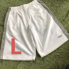 レノマスポーツ　ハーフパンツ　白　Lサイズのサムネイル