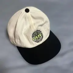 HUF ロゴ刺繍 キャップ ホワイト/ブラック