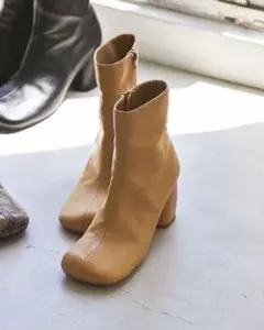 Item thumbnail for item 3eb8c013-a309-4264-9549-e771578d3415