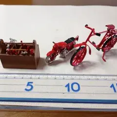 ミニチュアバイクと自転車セット