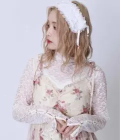 【新品未使用】axes femme プチローズレーストップス 白