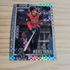 Topps Chrome MLB Miguel Vargas カード