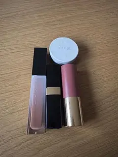 SUQQU、CHANELなど　口紅