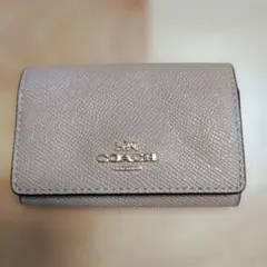COACH キーケース　レザー　ベージュ