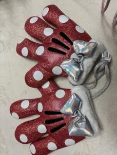 ミニーマウス風グリッター手袋