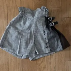 ハートバックル付きギンガムハーフパンツ