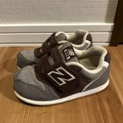 美品　new balance 996 スニーカー 16.5センチ