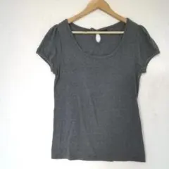 【ダブルクローゼット】半袖Tシャツ　フリーサイズ　灰色グレー系　バックリボンのサムネイル