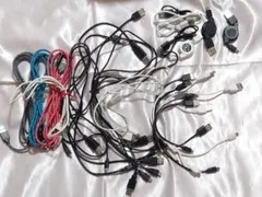 USBケーブル まとめ売り (25本以上)