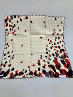 PAUL & JOE SISTER 葉っぱ柄ハンカチ 未使用　ポーチ付き