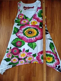 Desigual ノースリーブ チュニック 花柄のサムネイル