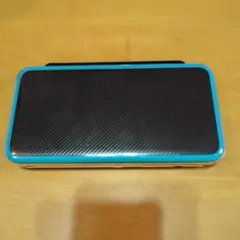 New 2DS LL ブラック/ブルー 本体
