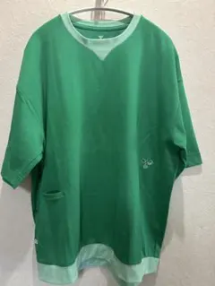 hummel 緑色 オーバーサイズ Tシャツのサムネイル