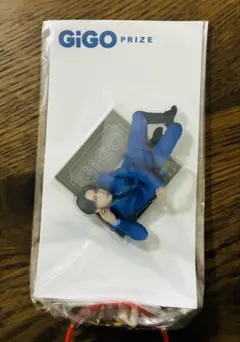 亀梨和也 GiGOコラボアクリルスタンドVol.1 ～GiGO限定～ - メルカリ