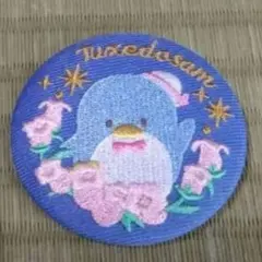 サンリオキャラクターズ　タキシードサム　花言葉刺繍缶バッチ