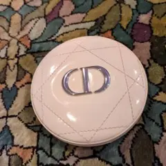 Dior Forever 02 Pink Glow