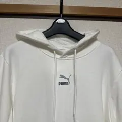 PUMA ホワイト フード付きパーカー