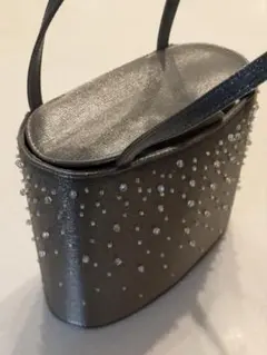 ビーズ装飾 グレー パーティーバッグ　オシャレ　エレガント