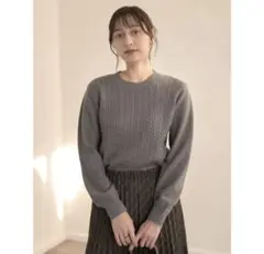ニットプルオーバー　グレー