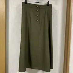 オリーブグリーン フレアスカート