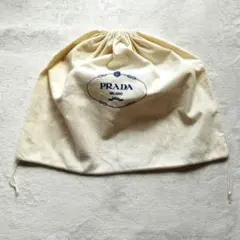 PRADA プラダ　収納袋　保存袋　巾着袋　オフホワイト　ブランドロゴ