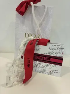 Dior ショッパーとリボン