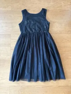 黒のノースリーブワンピース 10Y